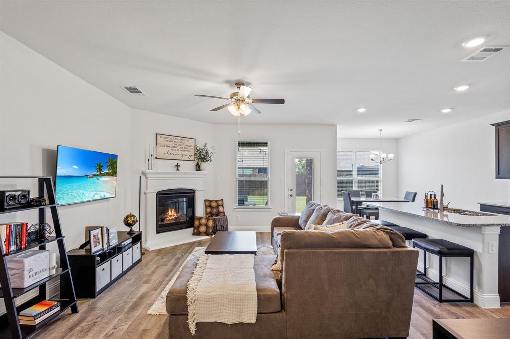 10920 Los Alamos Drive
