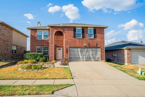 Photo of 748 Granite Ridge Drive, Fort Worth, TX 76179 (MLS # 21387759)