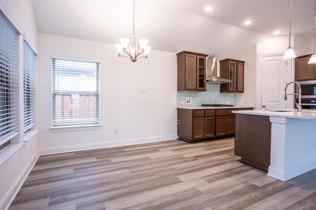 8101 Meadow Valley Drive