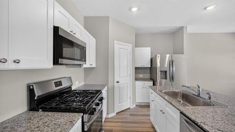 Tiny photo for 1052 FOXBURG Drive, Fort Worth, TX 76131 (MLS # 21340929)