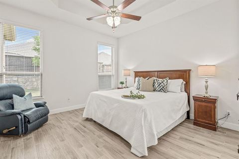 Tiny photo for 916 Berry Street, Celina, TX 75009 (MLS # 21233659)