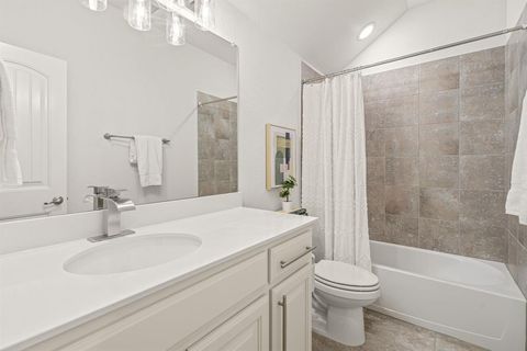 Tiny photo for 916 Berry Street, Celina, TX 75009 (MLS # 21233659)