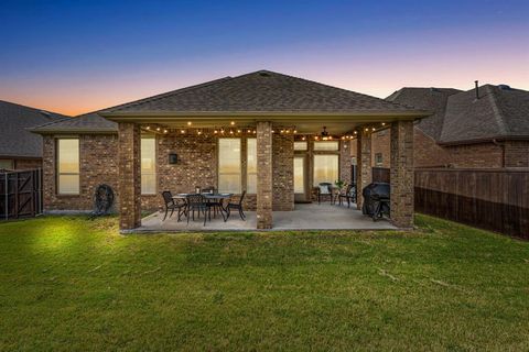 Tiny photo for 916 Berry Street, Celina, TX 75009 (MLS # 21233659)