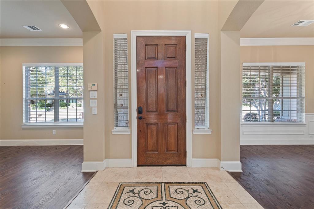 15063 Mountain Creek Trail
