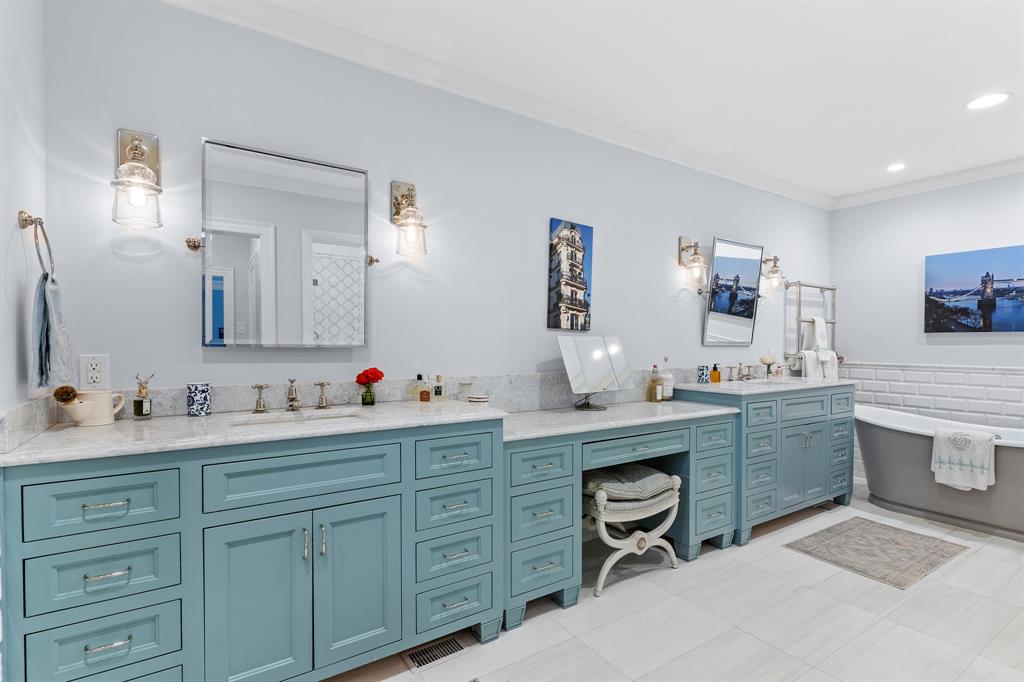 Russwood Acres 04 Inst - Residential