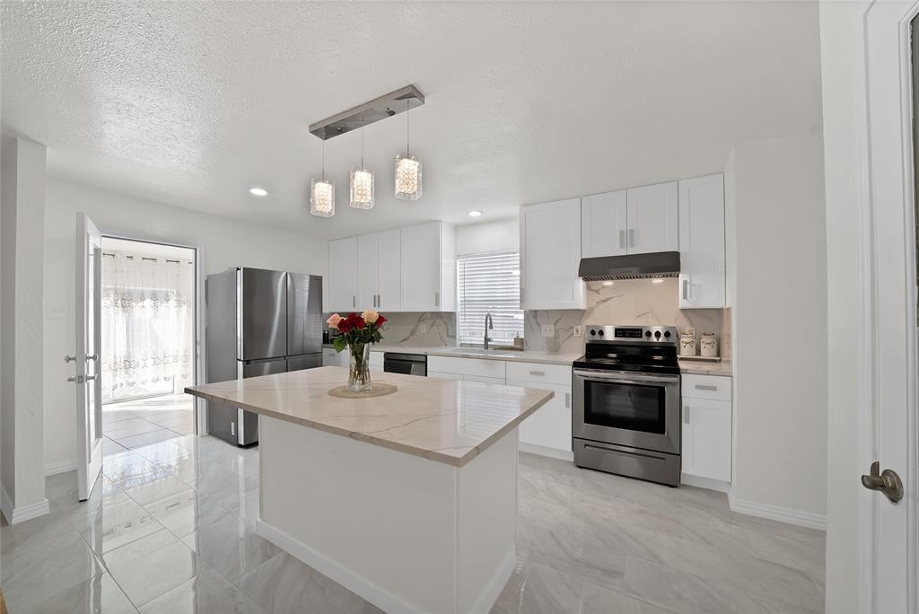 Lost Spurs Add - Residential