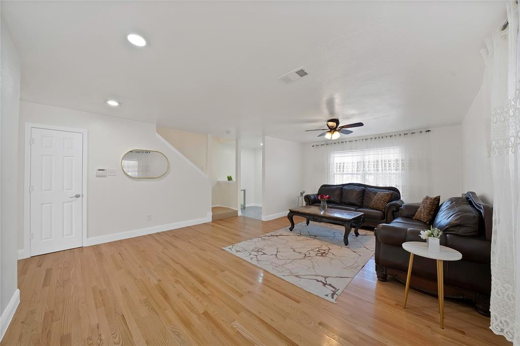 Lost Spurs Add - Residential