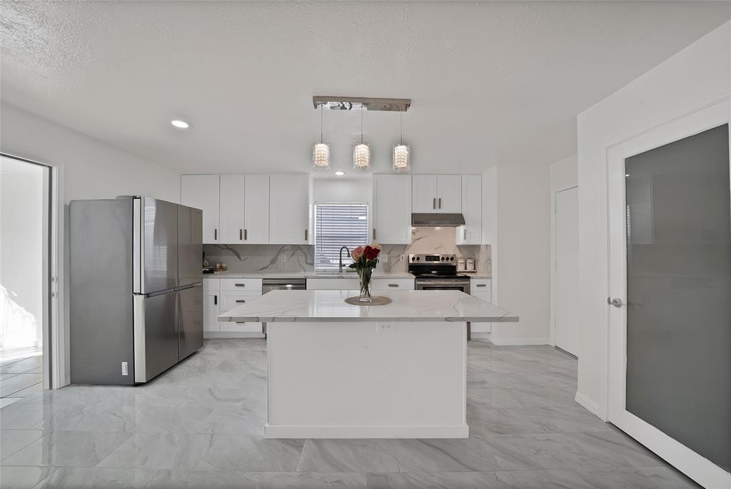 Lost Spurs Add - Residential