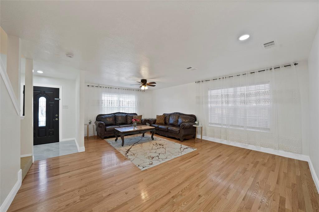 Lost Spurs Add - Residential