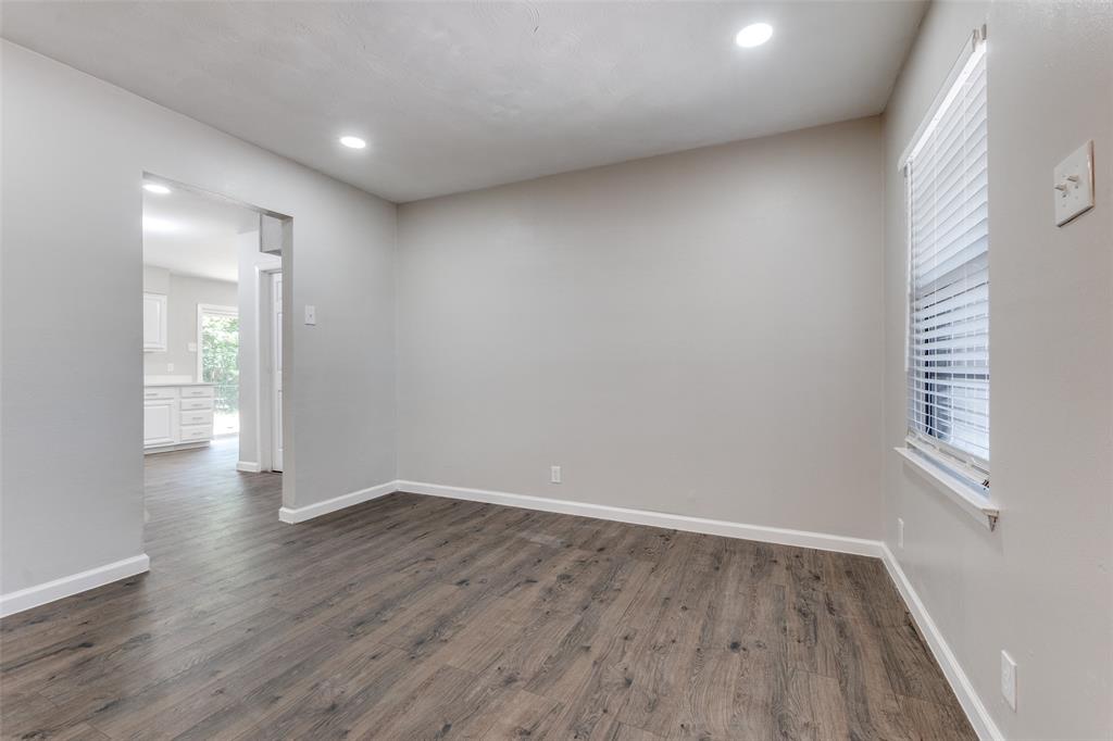 Cloverdale 05 Rev - Residential