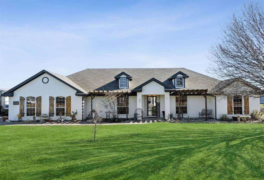2601 Plains Trail