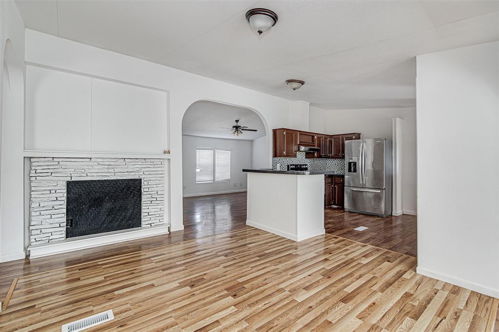 8700 Clearview Drive