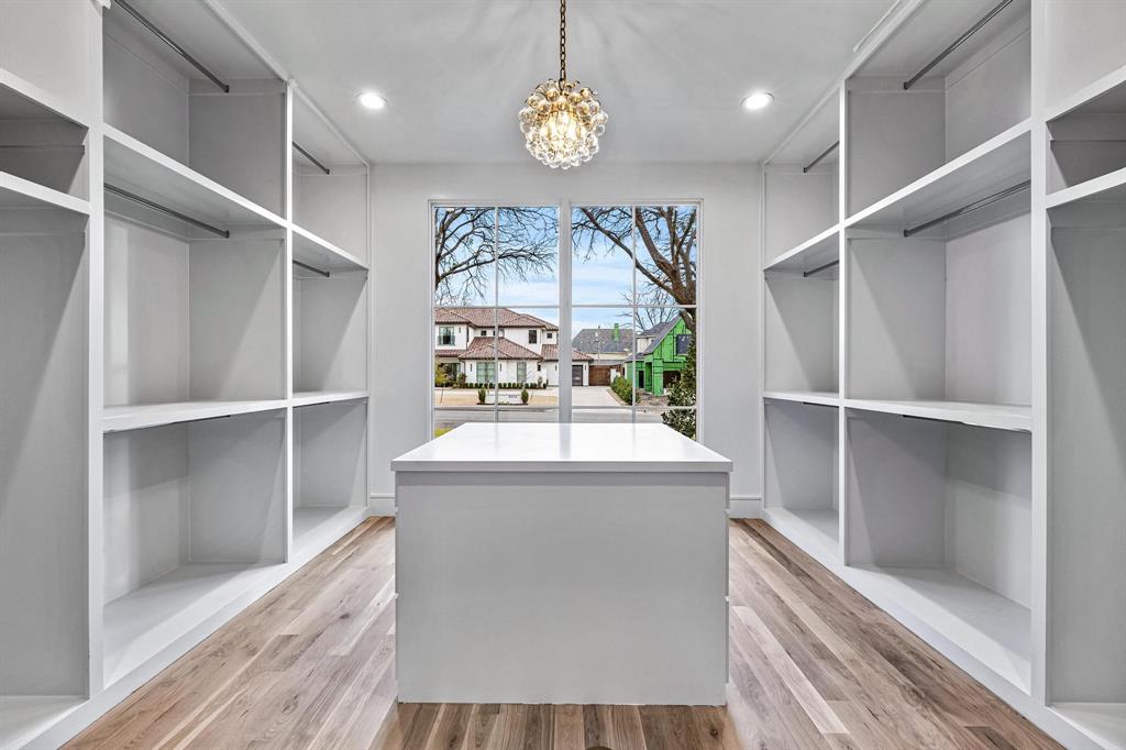 Preston Hills 04 Rev - Residential