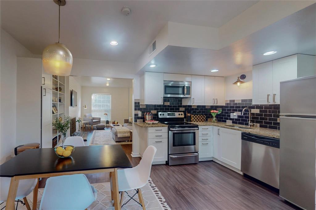 7773 Royal Lane