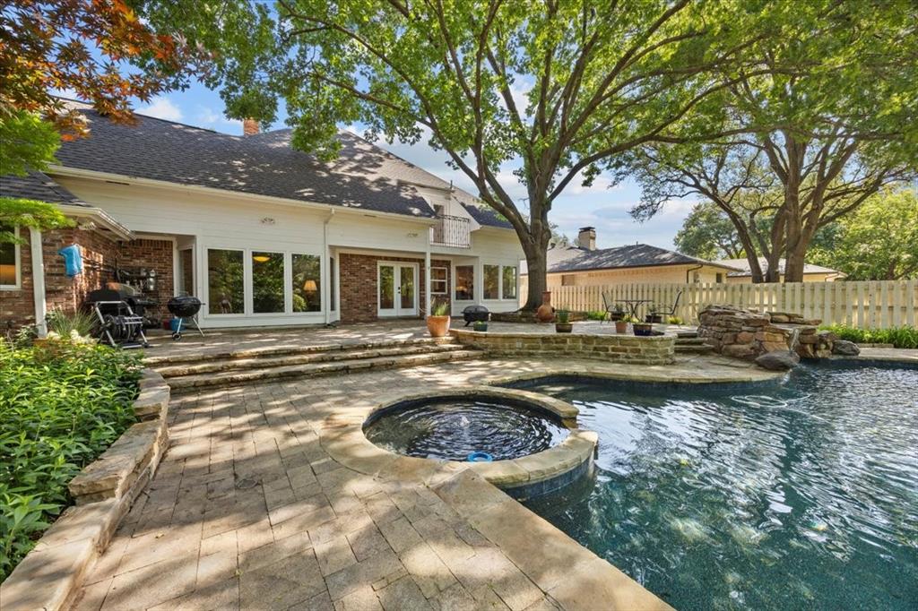 2528 Stone Creek Drive