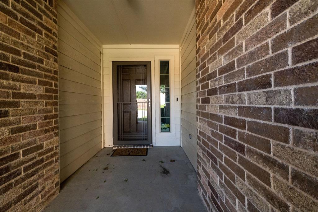 6937 Meandering Creek Lane