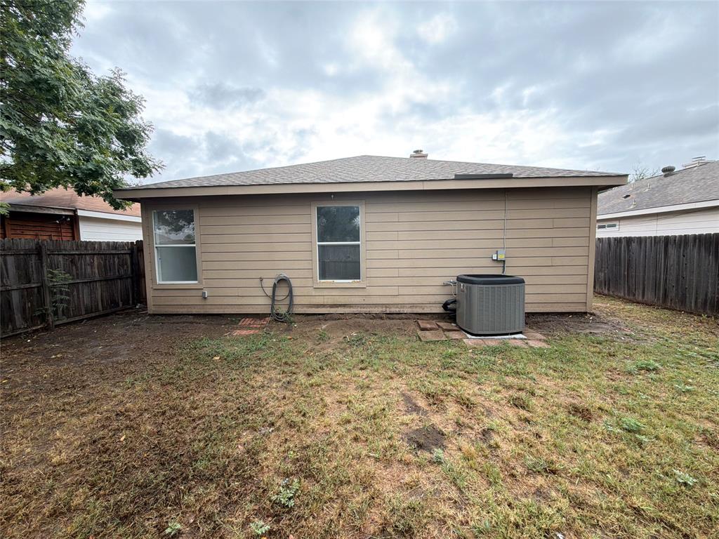 1033 Olivewood Lane