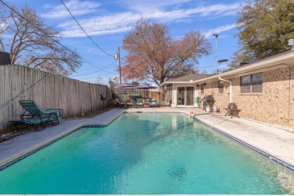 Fowler 4 - Residential