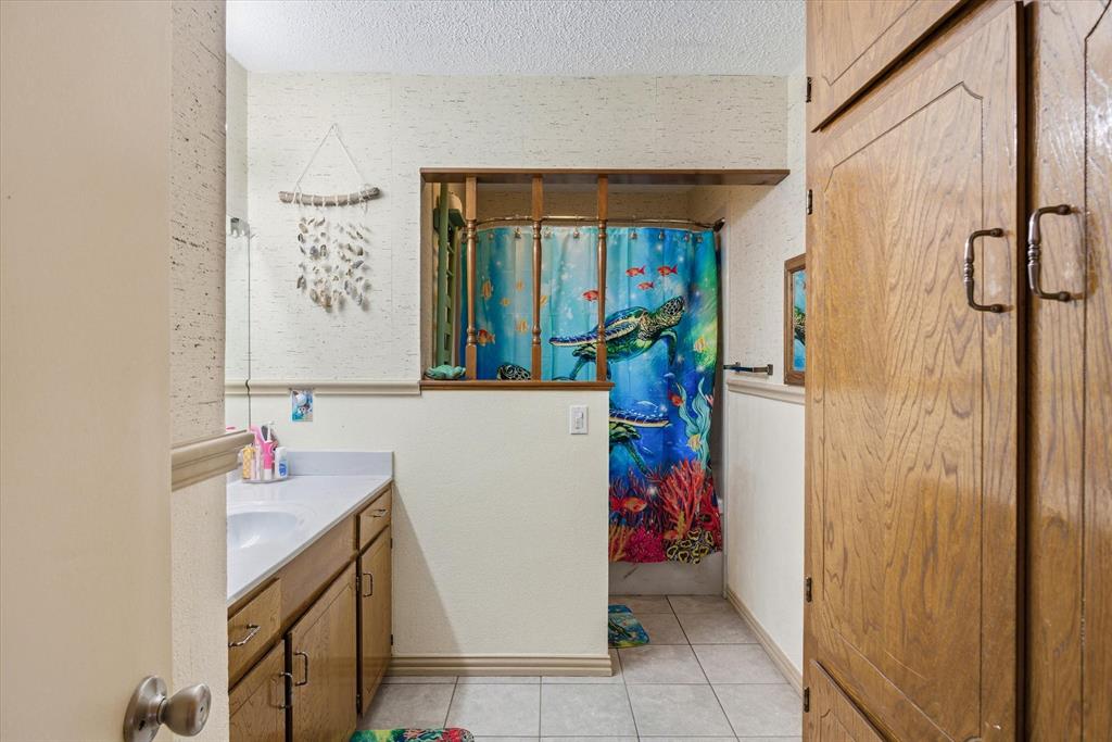 Fowler 4 - Residential