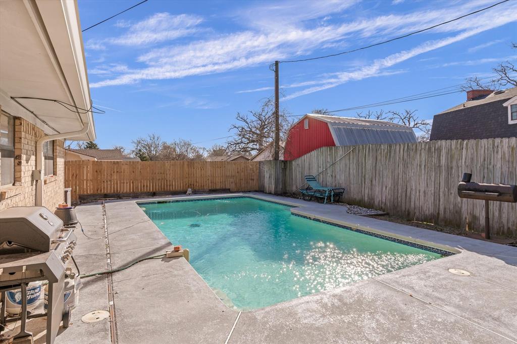 Fowler 4 - Residential