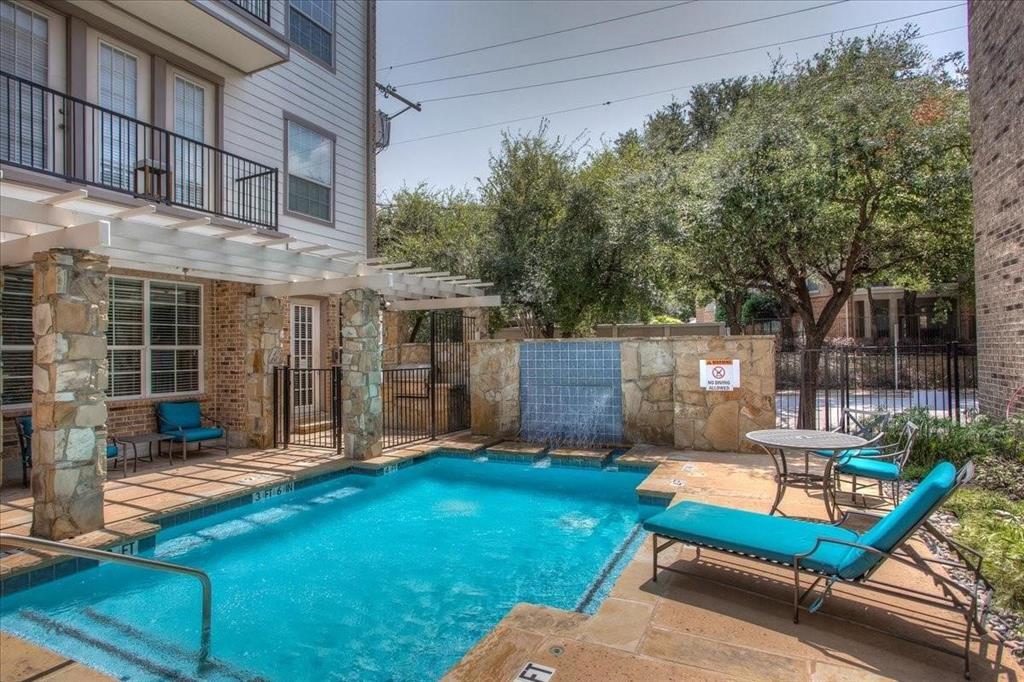 Westview Condos - Residential