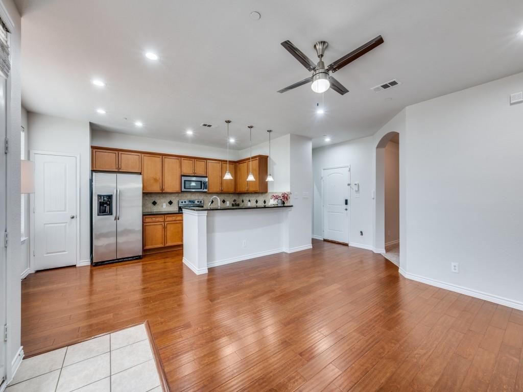 950 Henderson Street