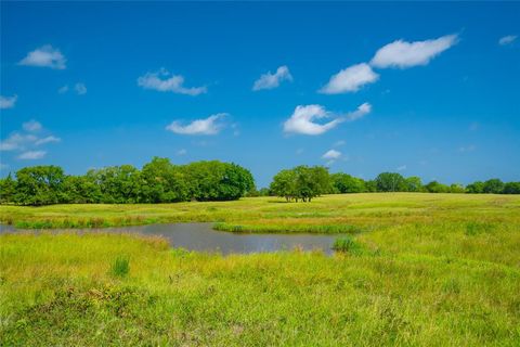1145 N Highway 144 Omaha TX 75571