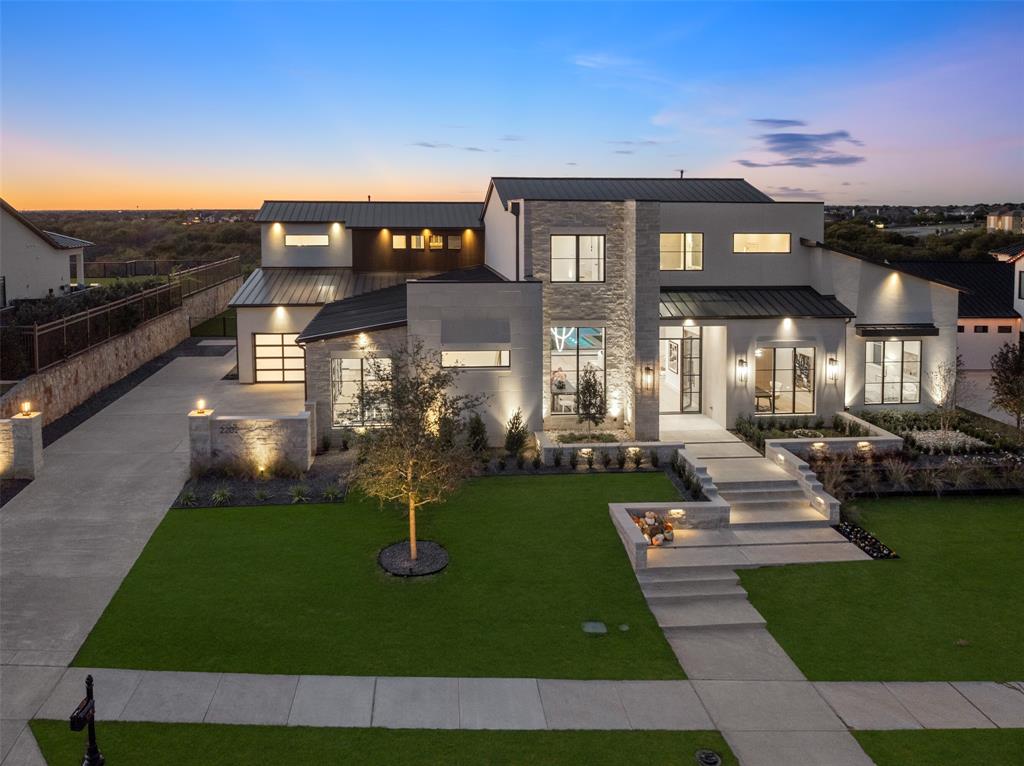 2202 Lilac Lane