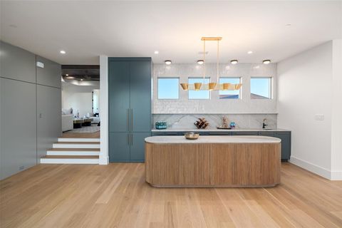 Tiny photo for 2202 Lilac Lane, Frisco, TX 75034 (MLS # 20972352)