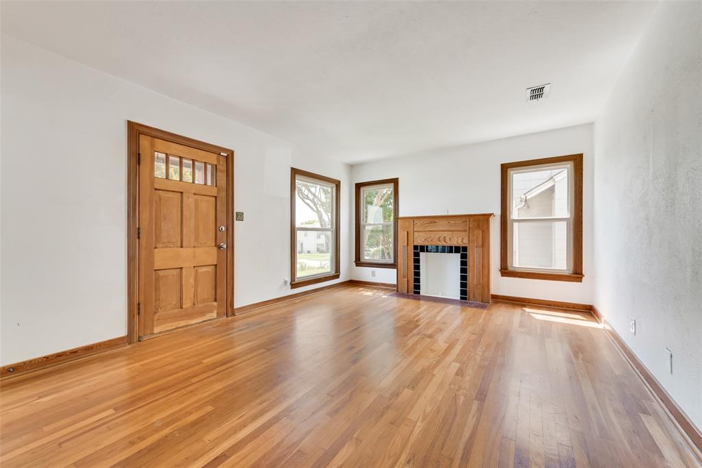 Chamberlain Arlington Heights 1st - Residential