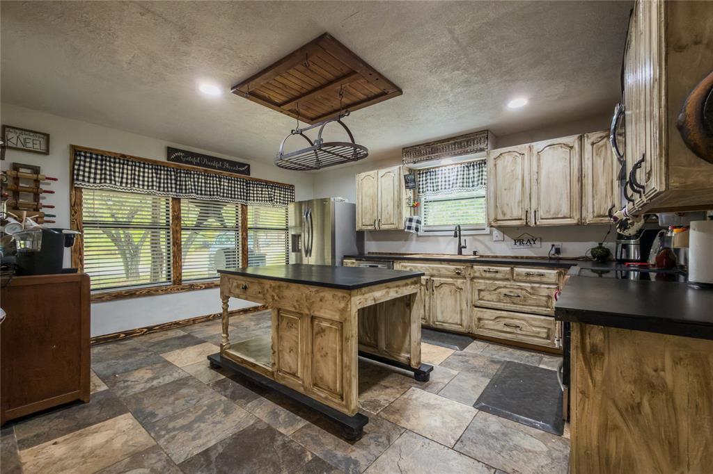 250 County Road 1723