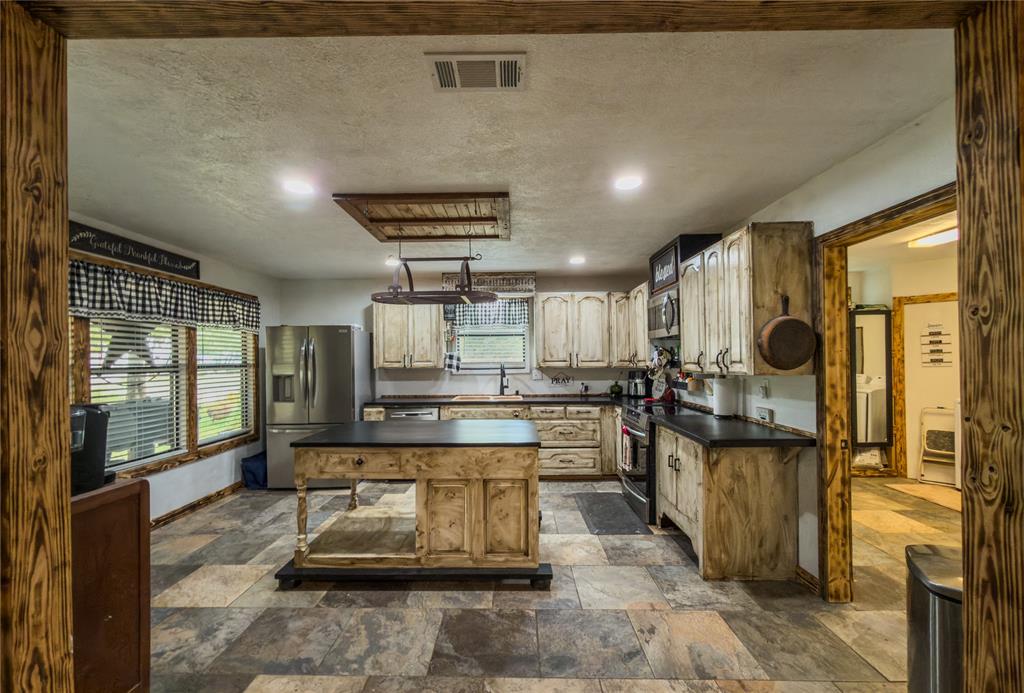 250 County Road 1723