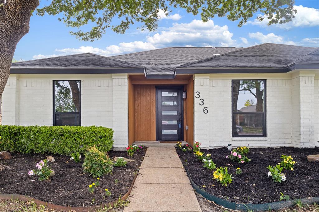 336 Lakewood Court