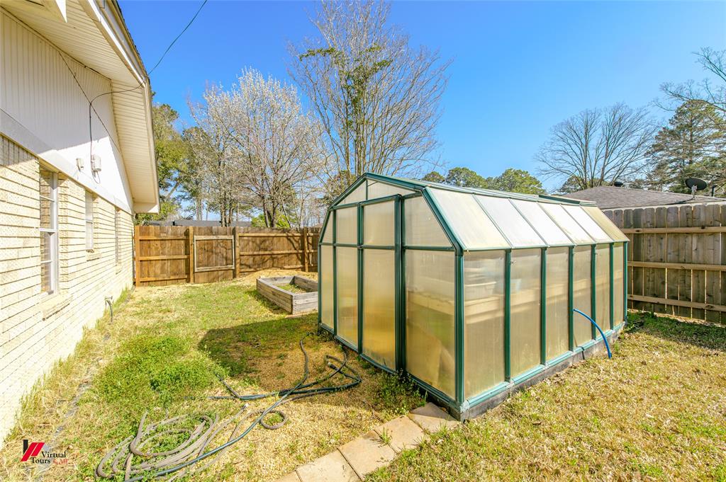 Springhill, Louisiana 71075, United States, 2 Bedrooms Bedrooms, ,2 BathroomsBathrooms,Residential,Active,88734