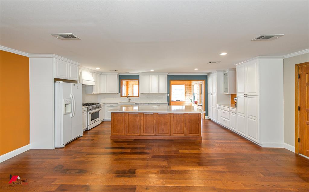 Springhill, Louisiana 71075, United States, 2 Bedrooms Bedrooms, ,2 BathroomsBathrooms,Residential,Active,88734