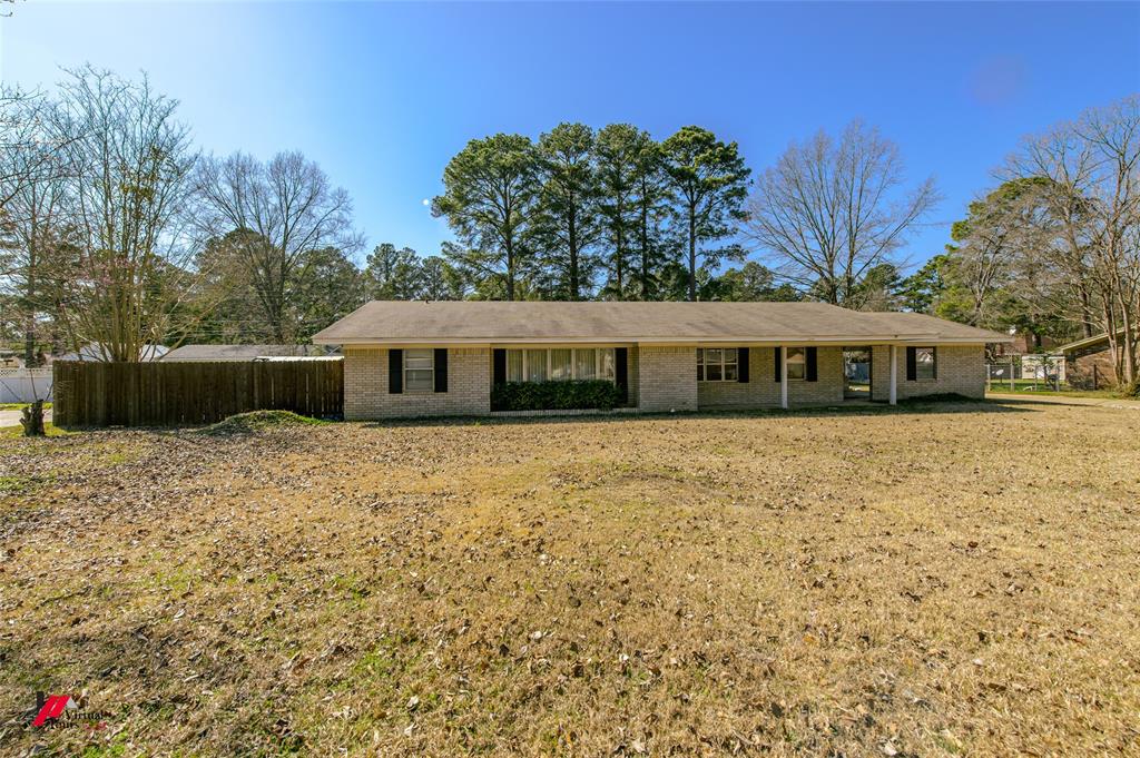 Springhill, Louisiana 71075, United States, 2 Bedrooms Bedrooms, ,2 BathroomsBathrooms,Residential,Active,88734