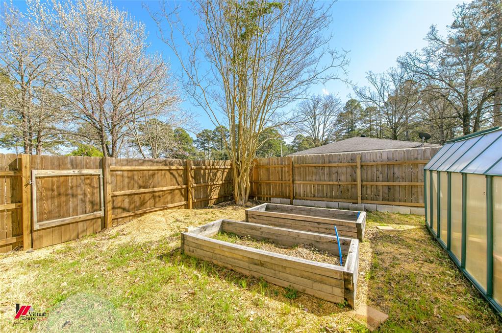 Springhill, Louisiana 71075, United States, 2 Bedrooms Bedrooms, ,2 BathroomsBathrooms,Residential,Active,88734