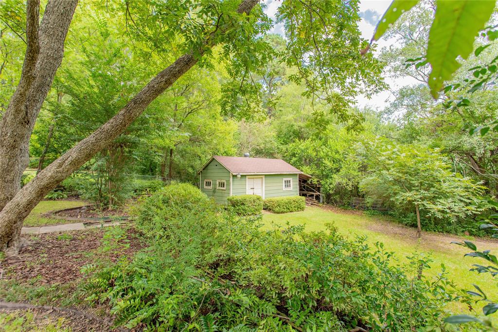 Henderson, Texas 75654, United States, 3 Bedrooms Bedrooms, ,2 BathroomsBathrooms,Residential,Pending,207111