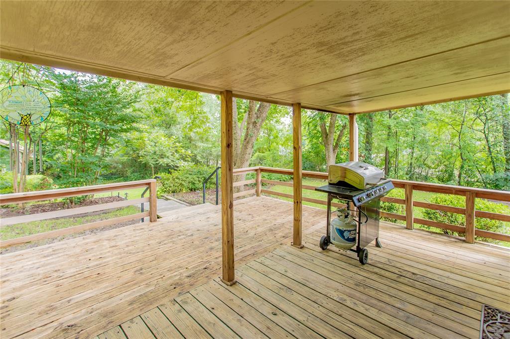 Henderson, Texas 75654, United States, 3 Bedrooms Bedrooms, ,2 BathroomsBathrooms,Residential,Pending,207111