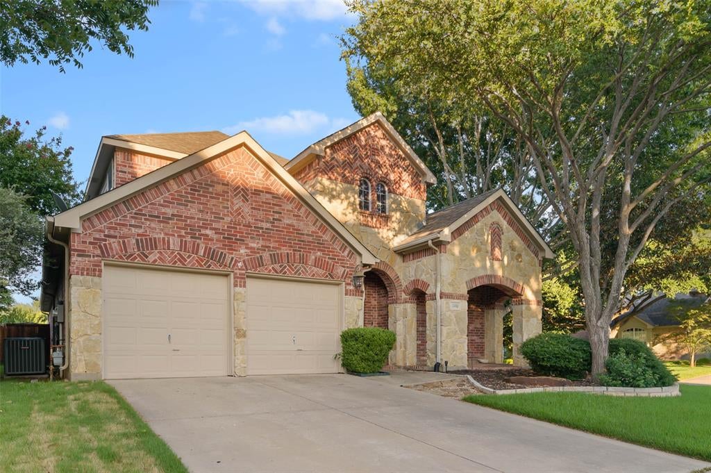 3500 Nandina Drive