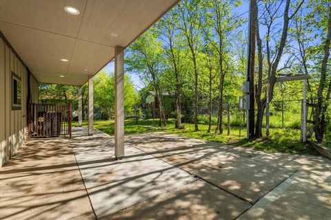 A home in Granbury