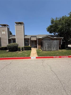 2105 MAPLEWOOD TRL, COLLEYVILLE, TX 76034 - Image ebab7741c5d3eec5c02cf75b71a99d4c/2544397598
