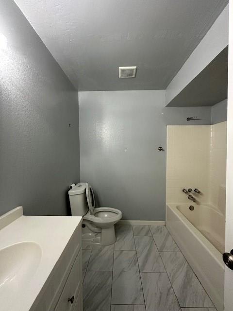 Colonial Oaks 02 - Residential Lease