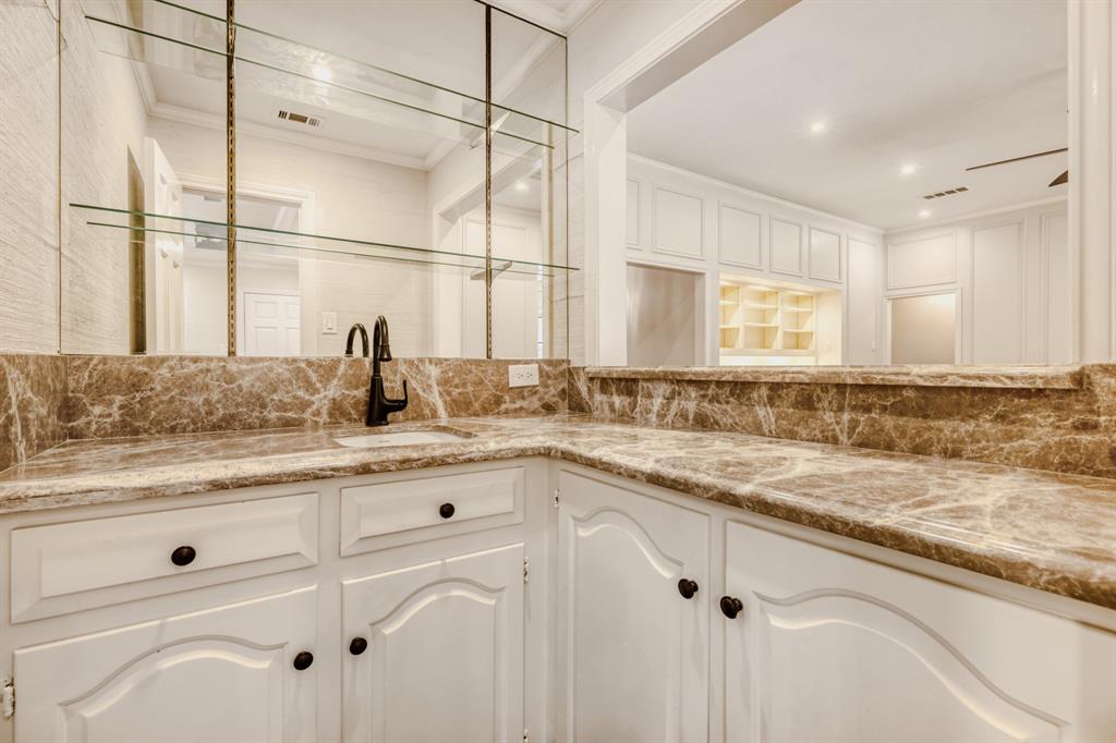 Prestonwood 19 - Residential