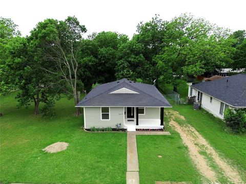 Tiny photo for 317 S Walker Street, Mesquite, TX 75149 (MLS # 21250198)