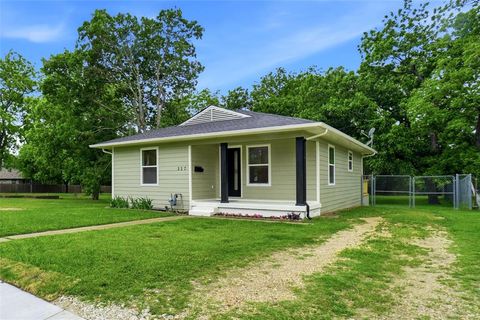 Tiny photo for 317 S Walker Street, Mesquite, TX 75149 (MLS # 21250198)