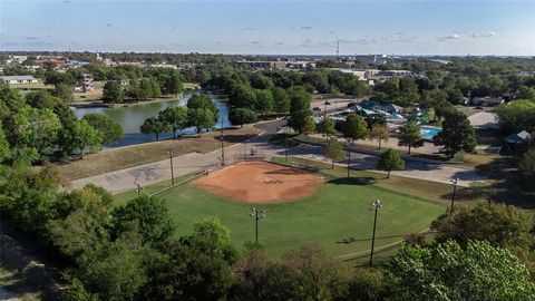 Tiny photo for 317 S Walker Street, Mesquite, TX 75149 (MLS # 21250198)