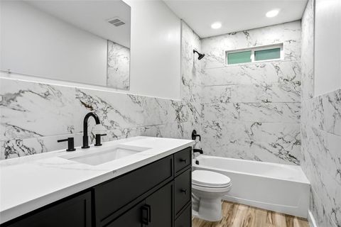 Tiny photo for 317 S Walker Street, Mesquite, TX 75149 (MLS # 21250198)