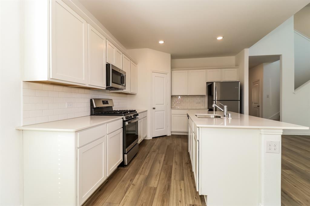 Northpointe Ph 6 - Residential Lease