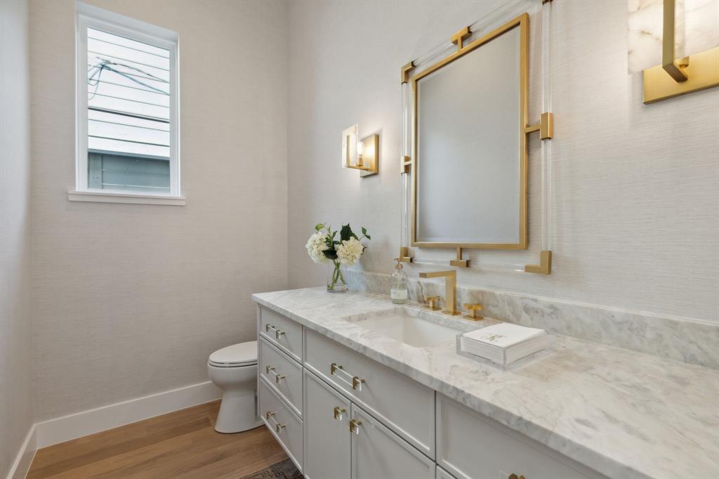 Midway Manor - Residential